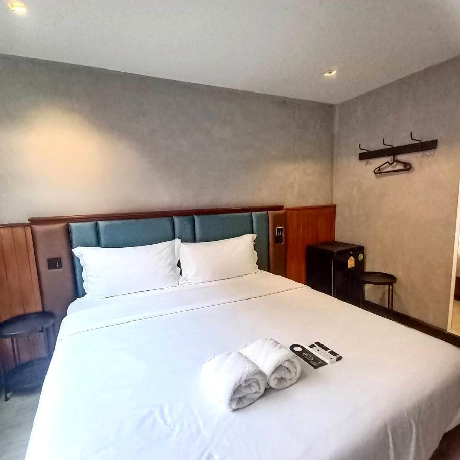 Narawad Boutique Hotel Bangkok Extérieur photo